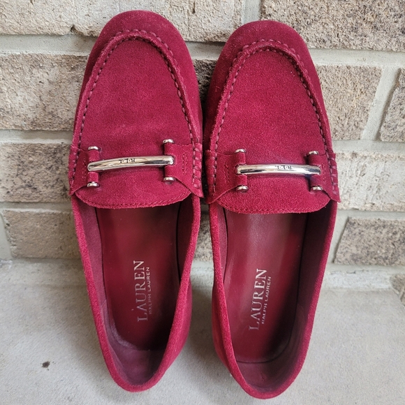 Ralph Lauren Shoes - EUC Lauren Ralph Lauren Red Suede Loafers Silver Logo Bar Moc Toe Flats Size 6B